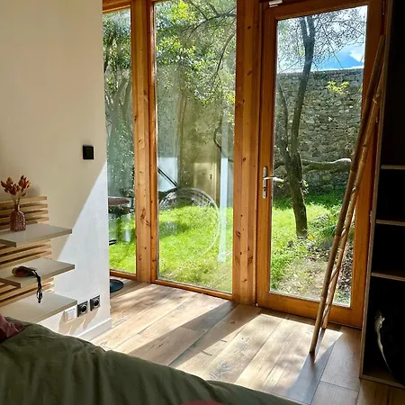 Maison D'architecte, Romantique Et Insolite